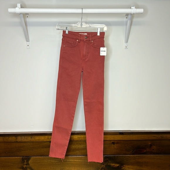 NWT Free People Red Skinny Jeans- 25 or 0 - Picture 1 of 7